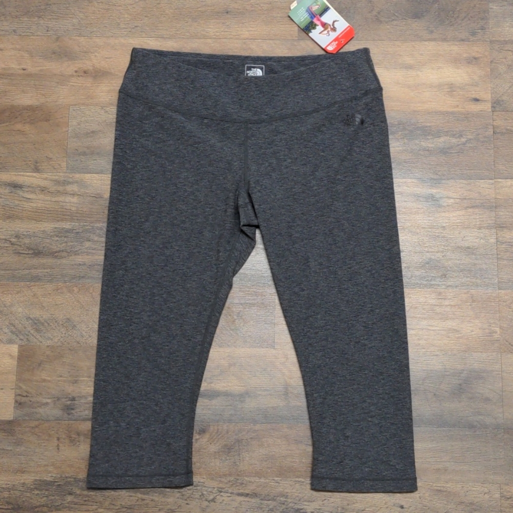 The North Face Motivation Crop Capri Tights